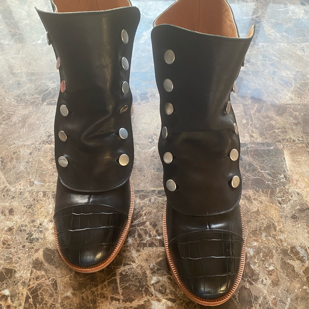 MAMBA Boots - Picture 2 of 7